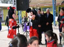 Escuelas de Santa Eugenia y Tinguiririca Las Quezadas vivieron el “Día del niño” por adelantado Escuelas de Santa Eugenia y Tinguiririca Las Quezadas vivieron el “Día del niño” por adelantado